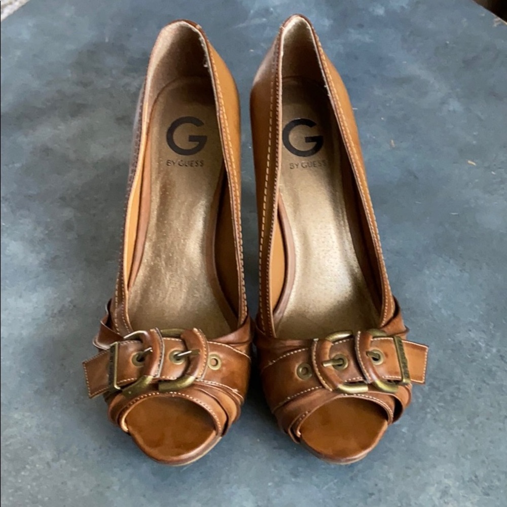 Brown Guess double buckle open toe heels Sz 10